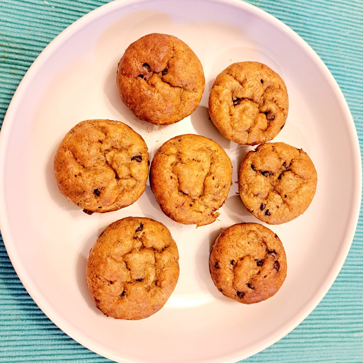 Chickpea Banana Bread w/ Chocolate Chips (gluten, dairy, soy and egg free) -
oliobymarilyn.com/2023/11/recipe…

#recipe #recipes #muffins #banana #bananamuffines #allergyfree #allergyfreebaking #chickpea #chickpeaflour #chocolatechips #eggfree #dairyfree #wheatfree #soyfree