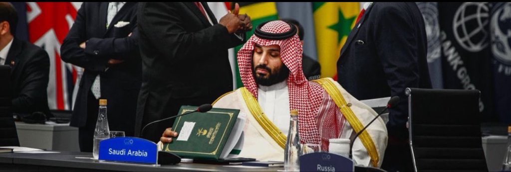 m_17f6's tweet photo. مارقى متن السماء شعبٍ سوانا
ولا لمع بين النجوم إلا وطّنا 🇸🇦

 #اكسبو_السعودية2030

#فوز_السعوديه https://t.co/UV1ihSlK9U