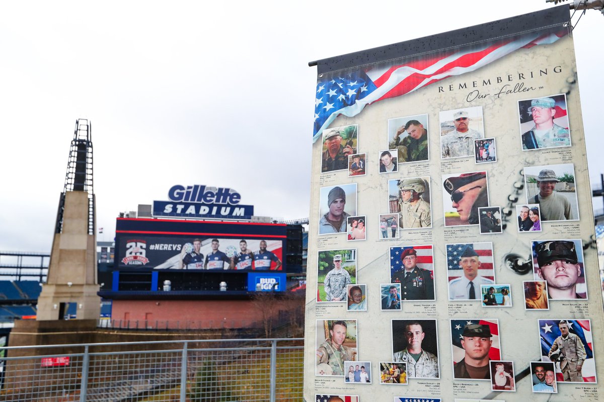 RemOurFallen's tweet photo. Dec 9 - Army vs Navy at Gillette Stadium in Foxborough, MA.
Caliber Home Loans is sponsoring the appearance of the National "Remembering Our Fallen" Memorial near the stadium at Enterprise Rent-a-Car Parking Lot, 59 Washington St.
(Photos from 2020, when ROF at Gillette Stadium.) https://t.co/ylIfeAHWud