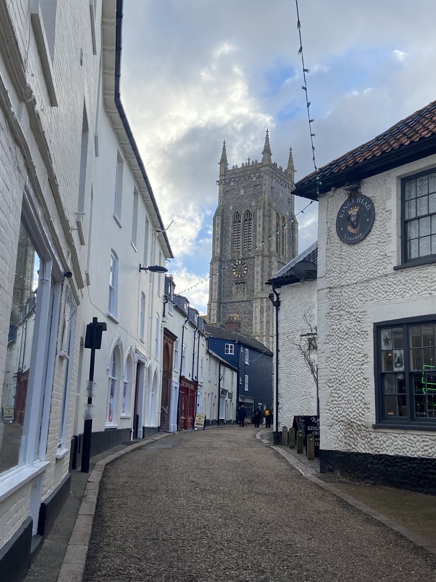 Kittywitches's tweet image. Hubby and I have decided to get ourselves out each week while we can and today opted for a short walk at Cromer. We haven’t been for some time and it didn’t disappoint. Use it or lose it, eh? #LoveNorfolk #ExerciseMatters