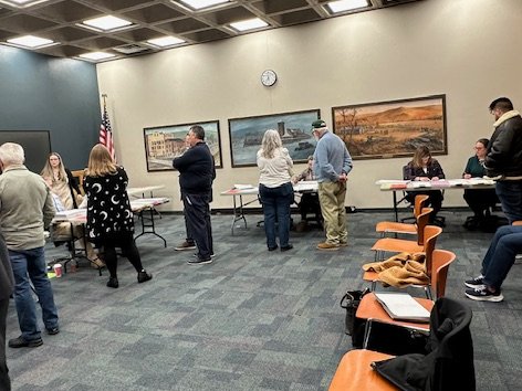 BroomeVotes's tweet photo. Recounting Day:  6th &amp; 7th City Council Districts https://t.co/CFS8DgbMAZ