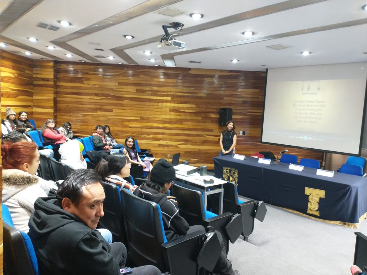 Anabartorres's tweet photo. "Canciones de amor y desprecio" en la @UNAM_MX Toda la información de #cineterapia en: https://t.co/sizXsrDhpS #cinemexicano #cinedocumental #womeninfilms https://t.co/3dCaDsFY2H