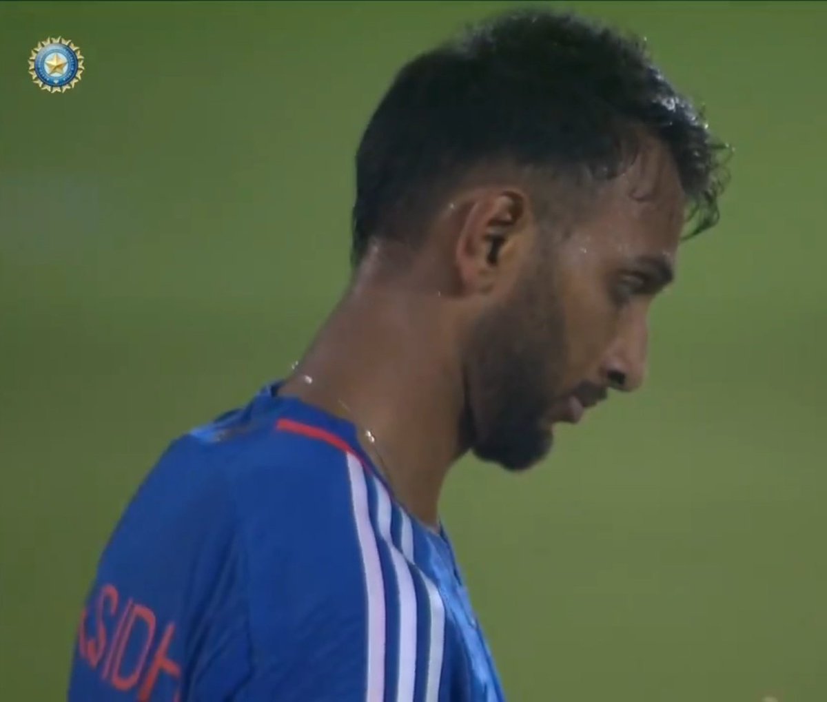 killerB96220020's tweet image. No yorker... no outside off stump ball.. Prasidh Krishna is our backup bowler in ODI CWC 2023
😆 #parsidhkrishna #maxi #INDvsAUS