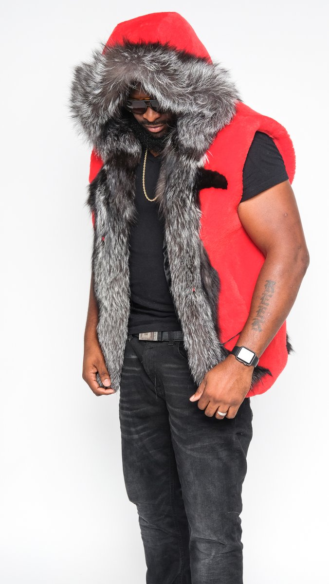 Ggatorfashion's tweet image. When you step out in a JAKEWOOD coat you don't have to say anything. It will speak for it self.

Get yours today.

#customcoats #customjackets #sheepskin #multicolor #style #grace #smooth #fashionup #trend #coats #men #women #runway #nyc #nj #pa #dc #va #nc #sc #ga #dt #ohio