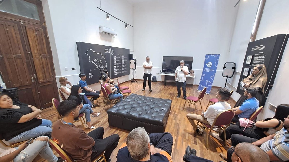 Cascos Blancos 🇦🇷 tweet media