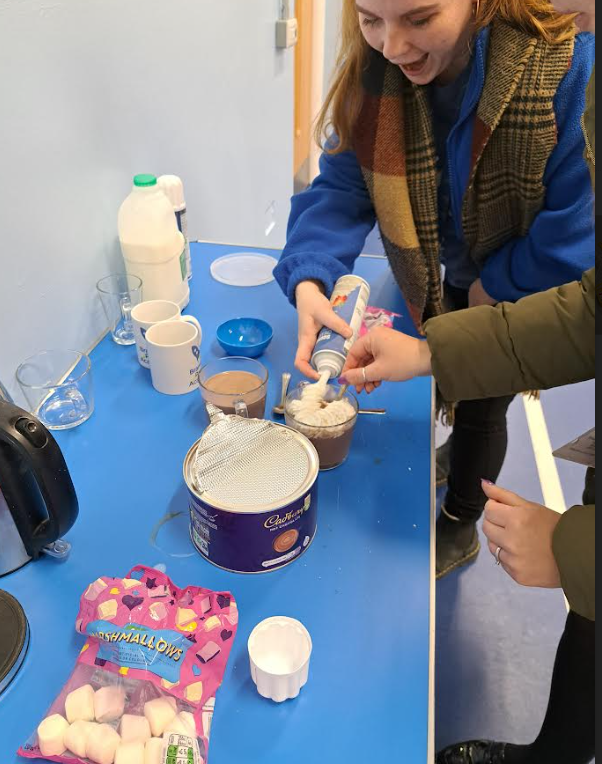 bramley_park's tweet photo. Thank you to everyone who came to our #createtobekind event after school today. It was lovely seeing everyone getting crafty and getting into the Christmas spirit. https://t.co/YzLbAzOZ1F