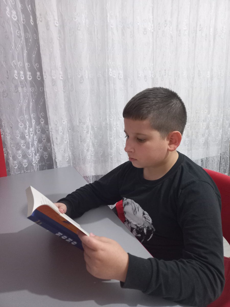 BatiKesan's tweet photo. #edirneokuyor

@tcmeb @edirne_valiligi @Edirne_MEM @Dr_Onderarpaci https://t.co/L0f1ZBE391