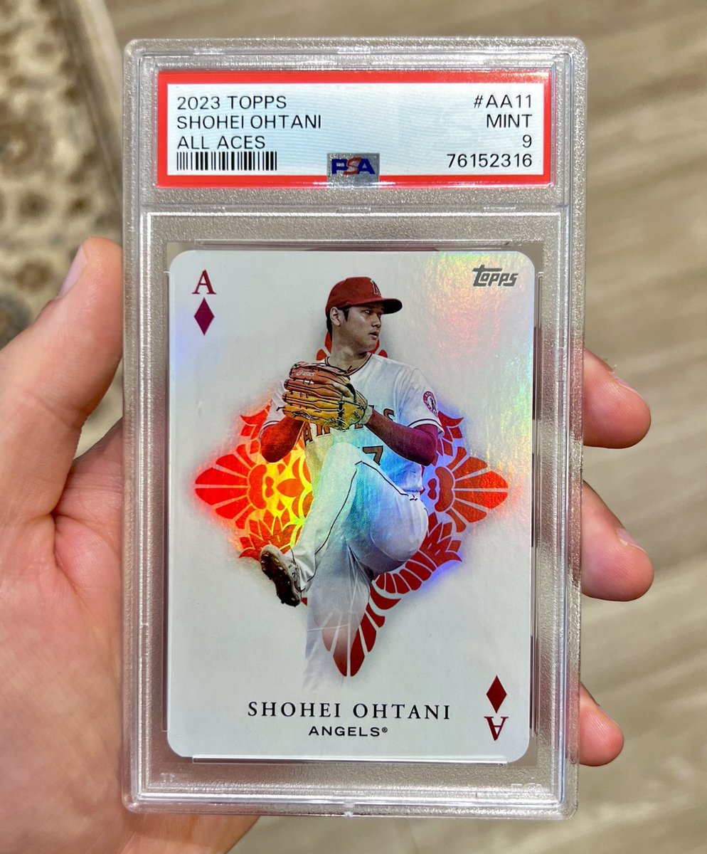 The Collectibles Guru tweet media