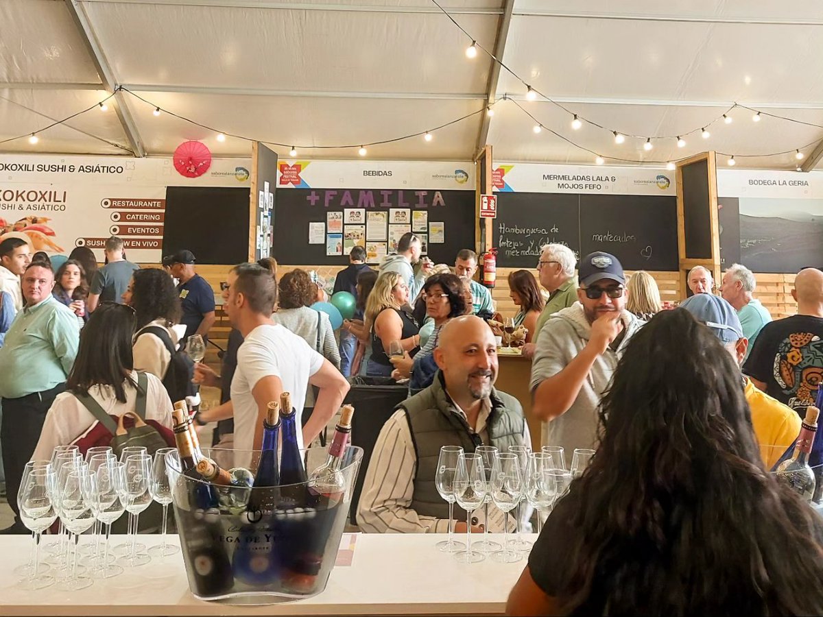 🙌 No tenemos palabras para agradecerles que nos hayan acompañado este fin de semana en el #festivalenogastronomico @saboreaLZT de Teguise. Millones de gracias también al CRDO @vinoslanzarote y a todo el equipo de #saborealanzarote. ¡Un evento sin precedentes! 👏👏