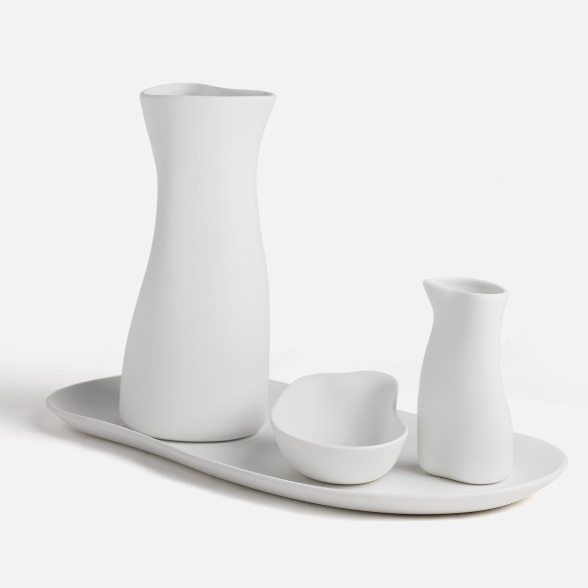 🍶 Te presentamos una colección de piezas <a href="/CookplayCuisine/">Cookplay</a> en porcelana mate de belleza orgánica y serena, que dará un toque especial a tus rincones favoritos.

🛒 ow.ly/Q7WK50Qb1pu
🛒 ow.ly/qGSK50Qb1pt
🛒 ow.ly/s3km50Qb1ps

#GuggenheimBilbaoDesignStore