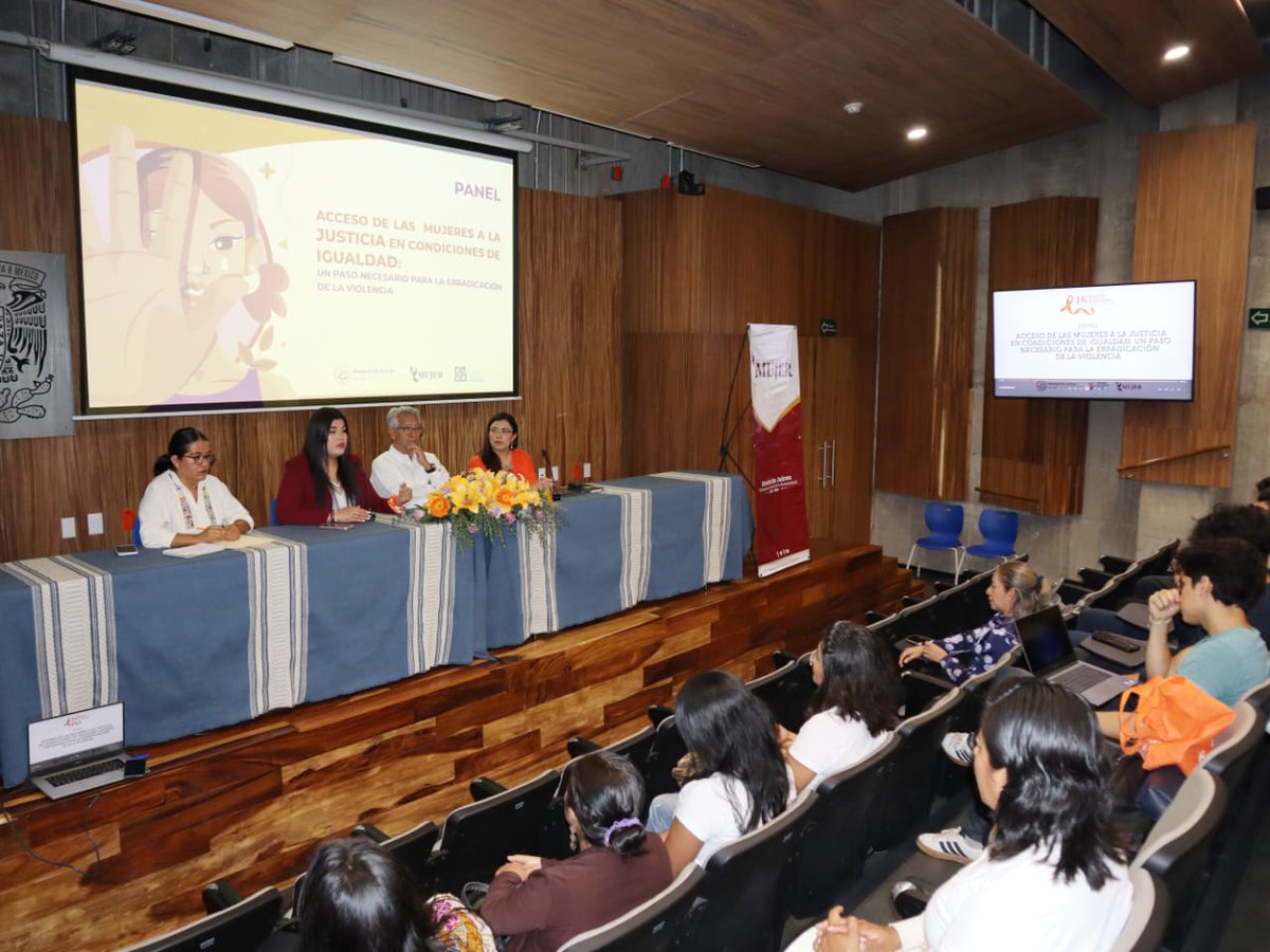 tsjoaxaca's tweet photo. En el marco de los #16DíasDeActivismo contra la violencia de género, el titular del PJEO, asistió al panel “Acceso de las Mujeres a la Justicia en Condiciones de Igualdad: un paso necesario para la Erradicación de la Violencia”, organizado por el @IMMOax. https://t.co/CzFKp7Is0I