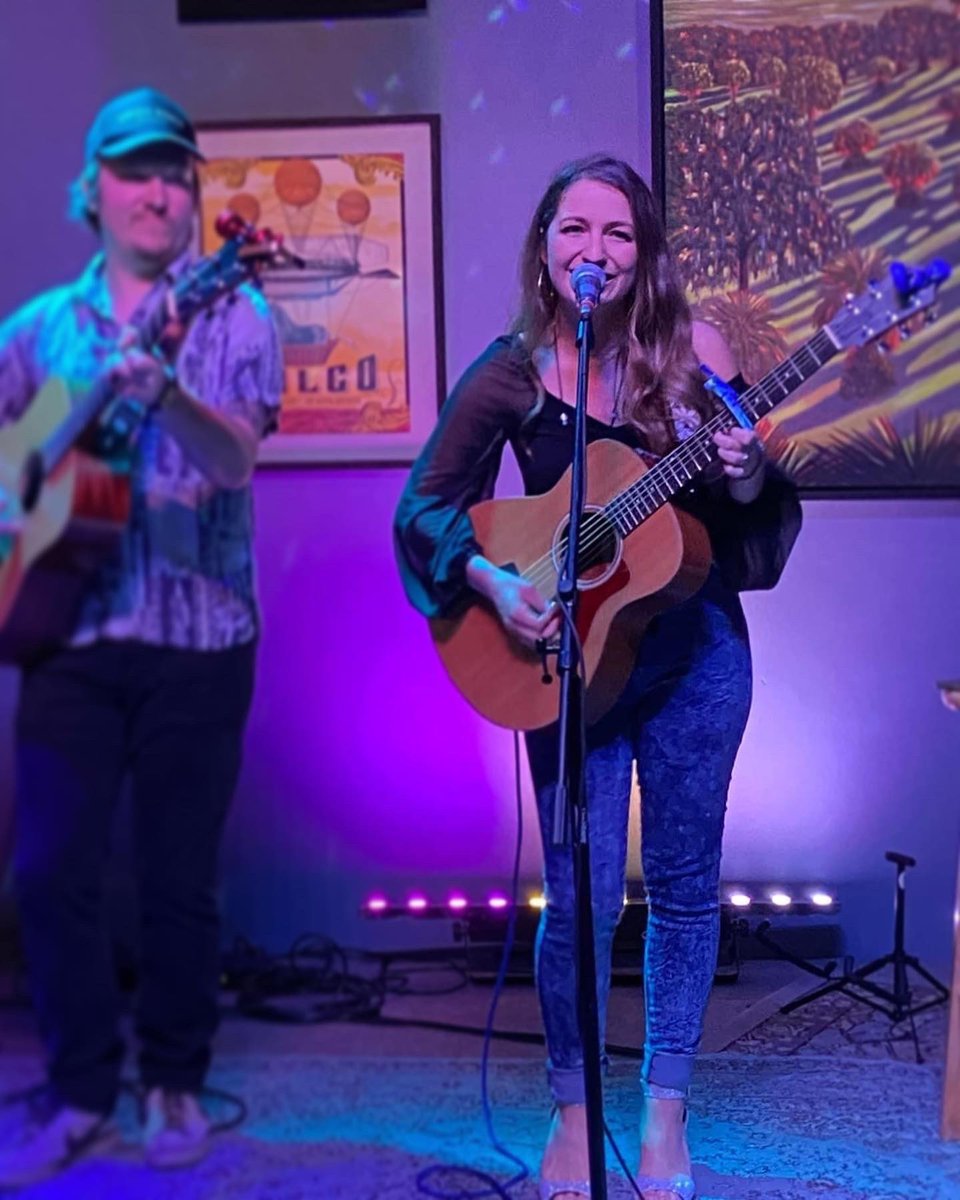 Hayley Fahey Music tweet media