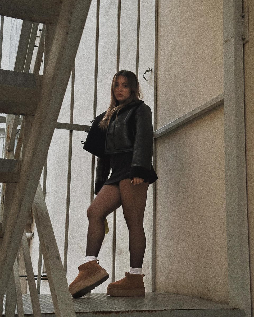 LoopCelebs tweet picture 