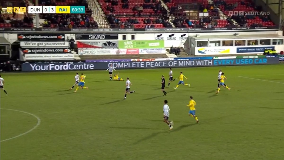 yourfordcentre's tweet photo. For the first time, #YourFordCentre ventured into the world of TV pitch-side advertising, and what a debut it was! Our brand shone brightly on the pitch side LED boards.
 
If you noticed let us know in the comments. 

#DunfermlineVsRaithRovers #ScottishCupTie https://t.co/Rj7rBr0EEc