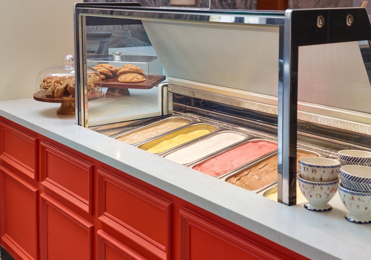 Indulge in the exquisite Chef-Inspired and house-made gelato at Sal Rosa – a must-try during your visit! What's your favorite gelato flavor? 😋

salrosatampa.com