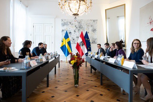 JessikaRoswall's tweet photo. It is a great pleasure to be in Vienna today to talk with my colleague @k_edtstadler. Important discussions about Ukraine, budget, enlargement, competitiveness, antisemitism and much more. Sweden and Austria is very likeminded and good friends🇦🇹🇸🇪 https://t.co/Ecjp8oGnrq