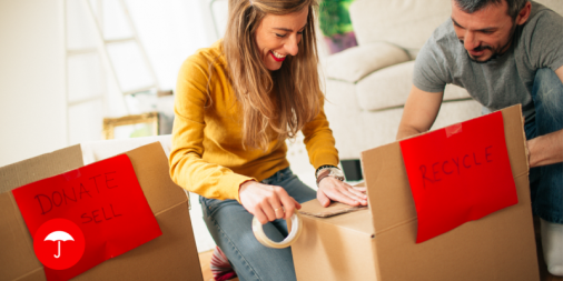 Wondering where to start when it comes to decluttering your home for sale? Here are 5 steps to help. tkpl.us/n08iu