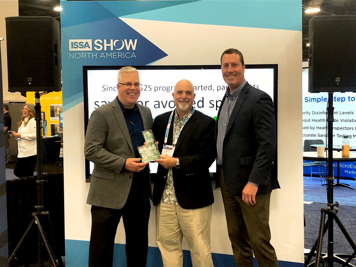 🎉 Cheers to another year of being recognized as a leader in #sustainability! @WAXIEbuzz & @NACorp_twt were once again the proud recipients of the @Green2Sustainable’s 2023 Sustainability Recognition Plaque at the @ISSAworldwide Show North America. hubs.ly/Q02bdXmN0