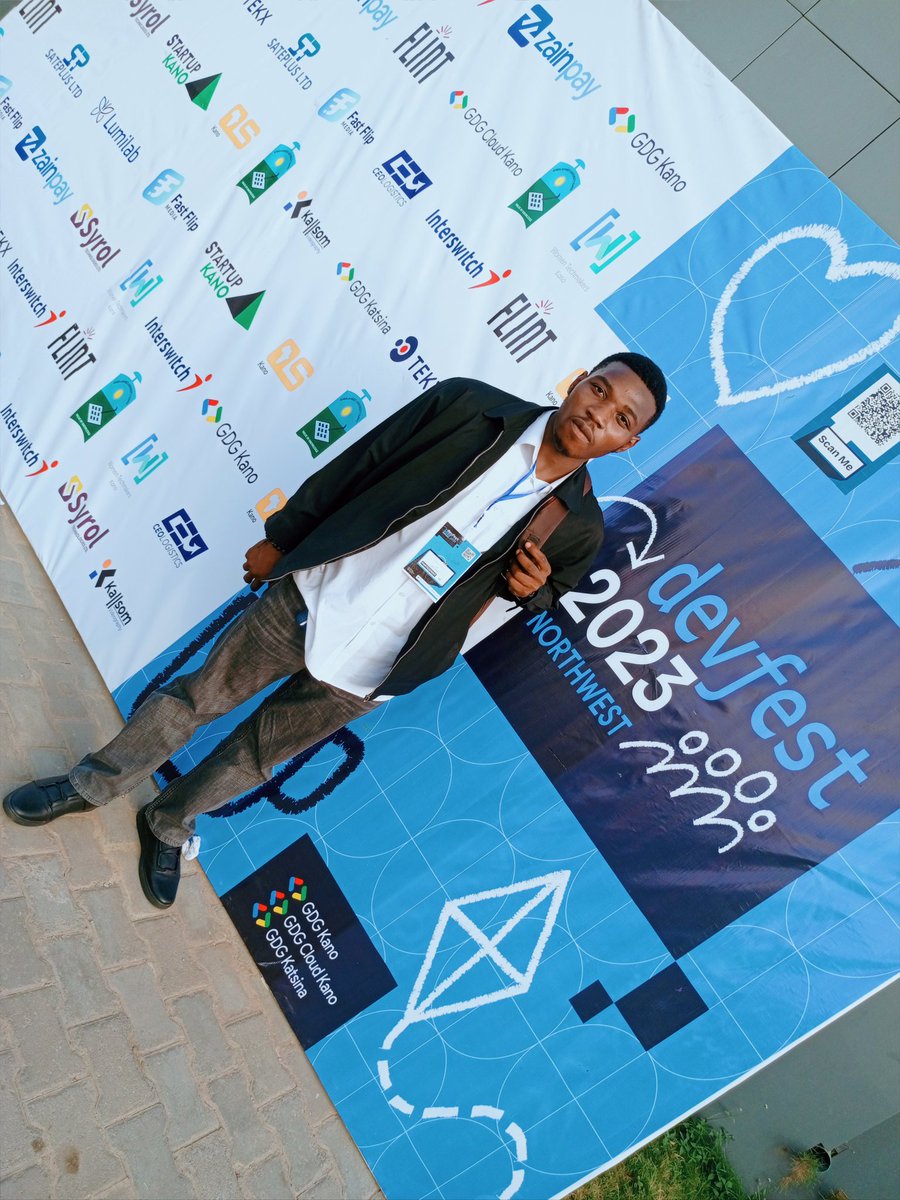 dapo7david's tweet photo. Even though we totally forgot to take one picture together πππ it was a very impactful event
Big ups to @gdgkano #devfestNW #devfestkano https://t.co/ZmIhHOqwWC