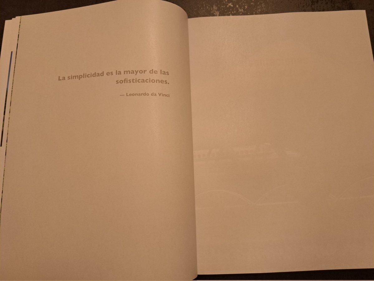 Ana Brox tweet media