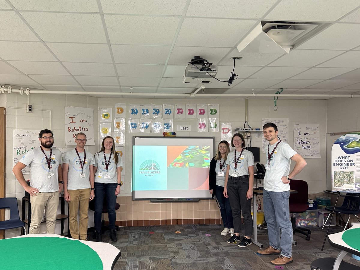 Alliant’s Trailblazers team visited Zanewood School in Brooklyn Center, Minnesota. Students learned about the design process for building communities and how utilities work under their streets. What a great day!

#Alliant #BuildingBetterCommunities #STEM