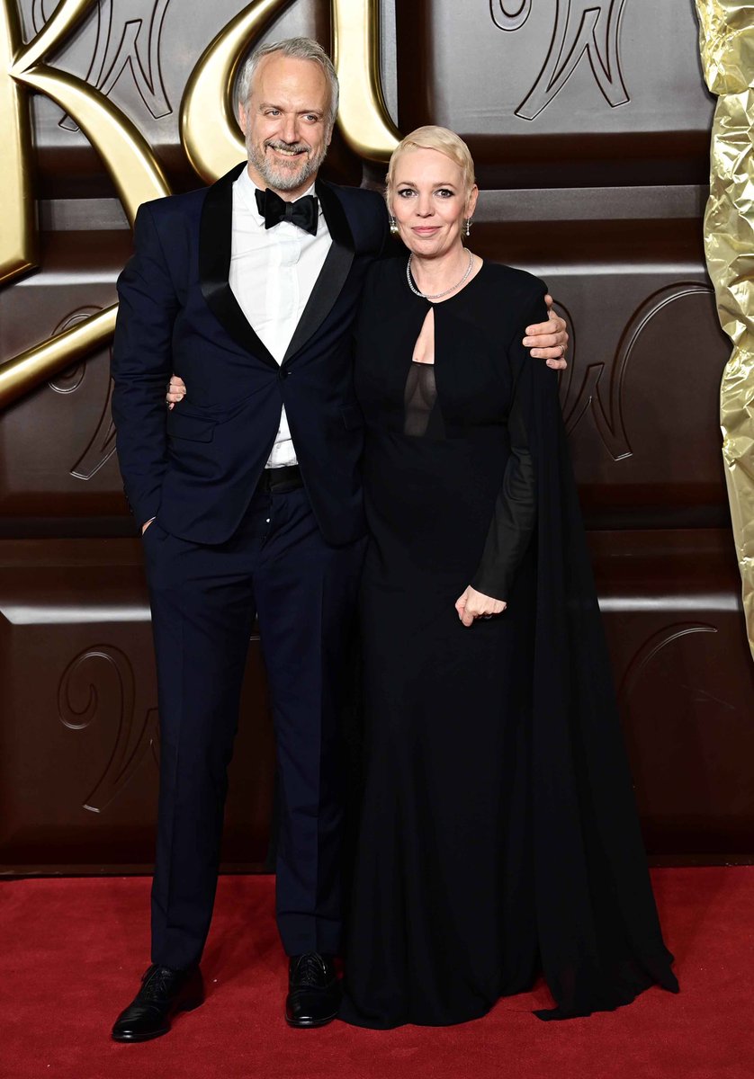 Olivia Colman Source tweet media