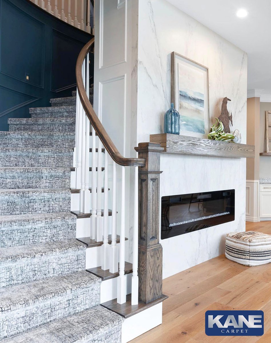 Unveil the classic charm of your home!

Featuring style Pure Feelings in color Sky from our Asterya Collection.

Photo from @stacymooredesigns 

#carpet #homeideas #interiordesign #stairrunner #modernhome #classic