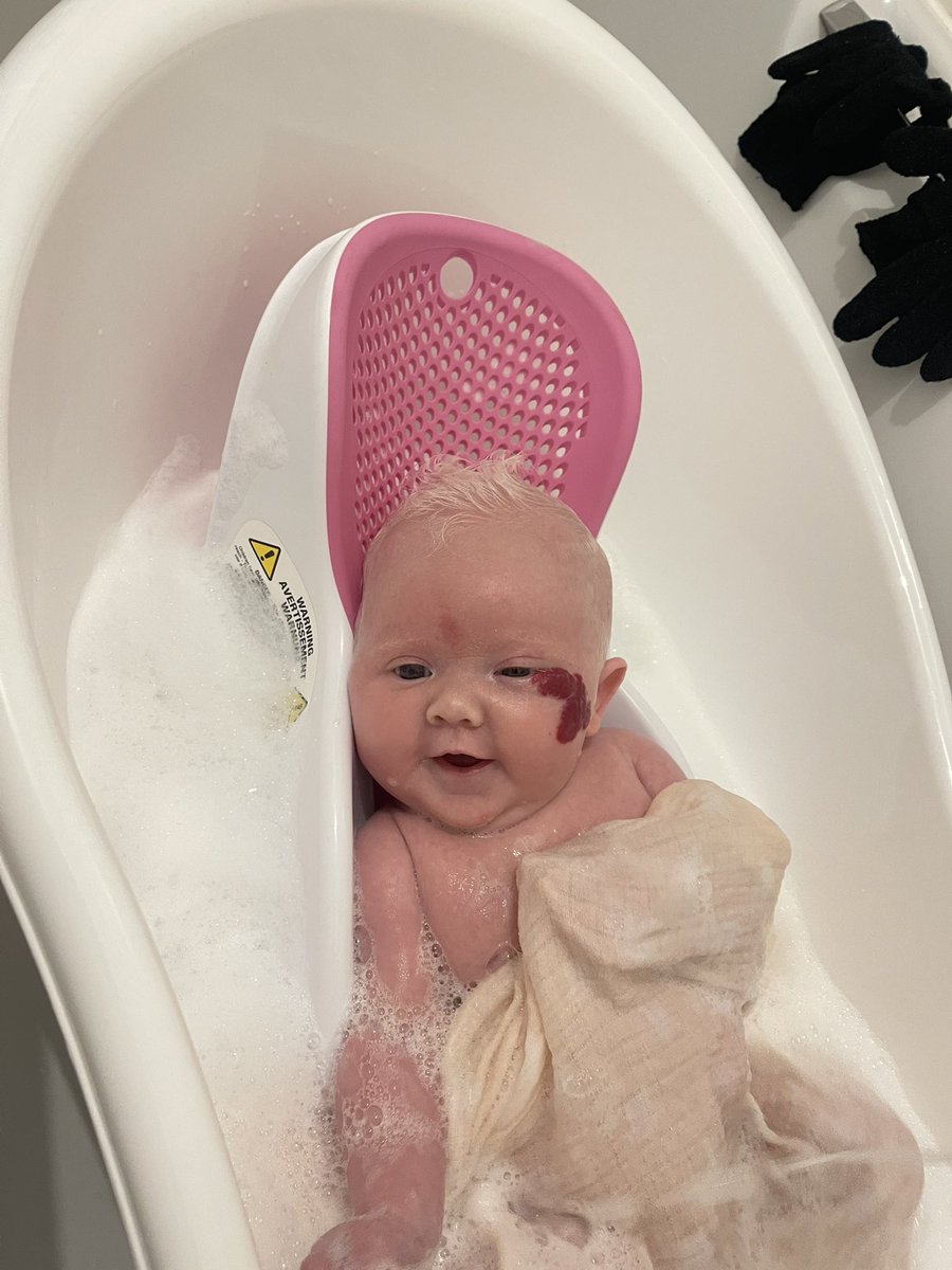wee_bubsxox's tweet photo. My happy little cabbage patch 💗 https://t.co/H159kJZzq9