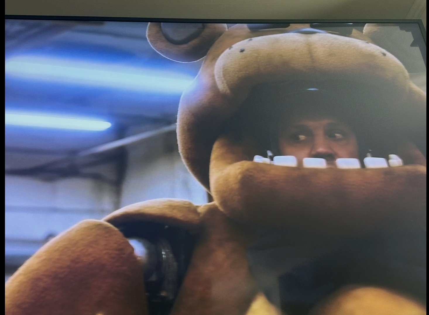 Filme de Five Nights at Freddy's ganha 4 fotos de bastidores