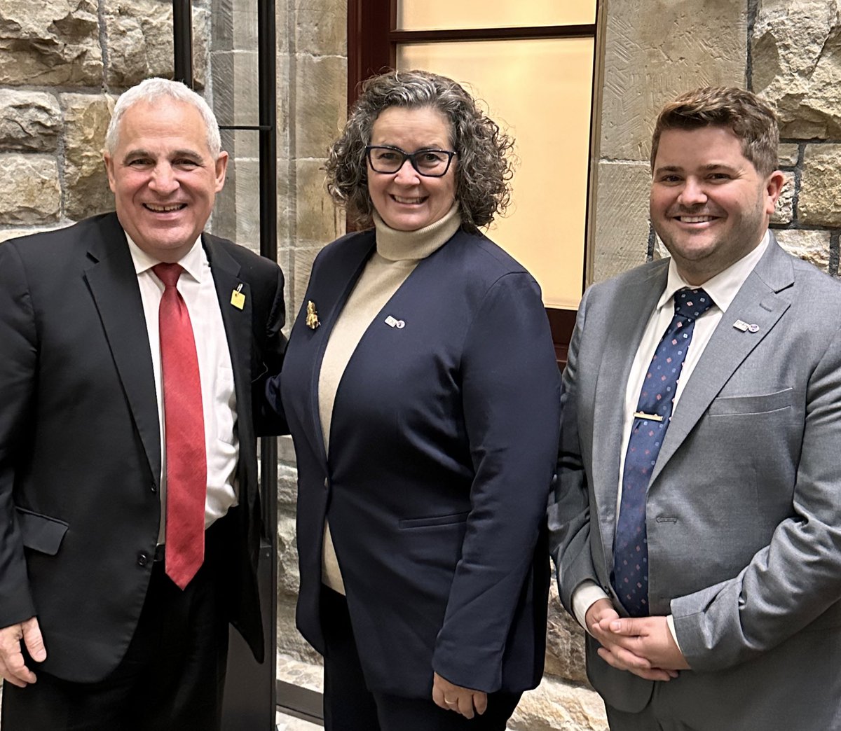 Liane Roy tweet media