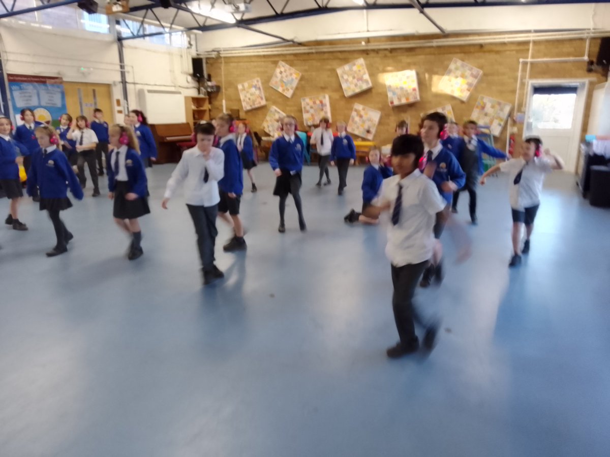 Now Press Play Stone Age! Today we discovered more about life in The Stone  Age through vivid storytelling and immersion. We hunted wooly mammoths, made flint weapons and discovered different tribes!