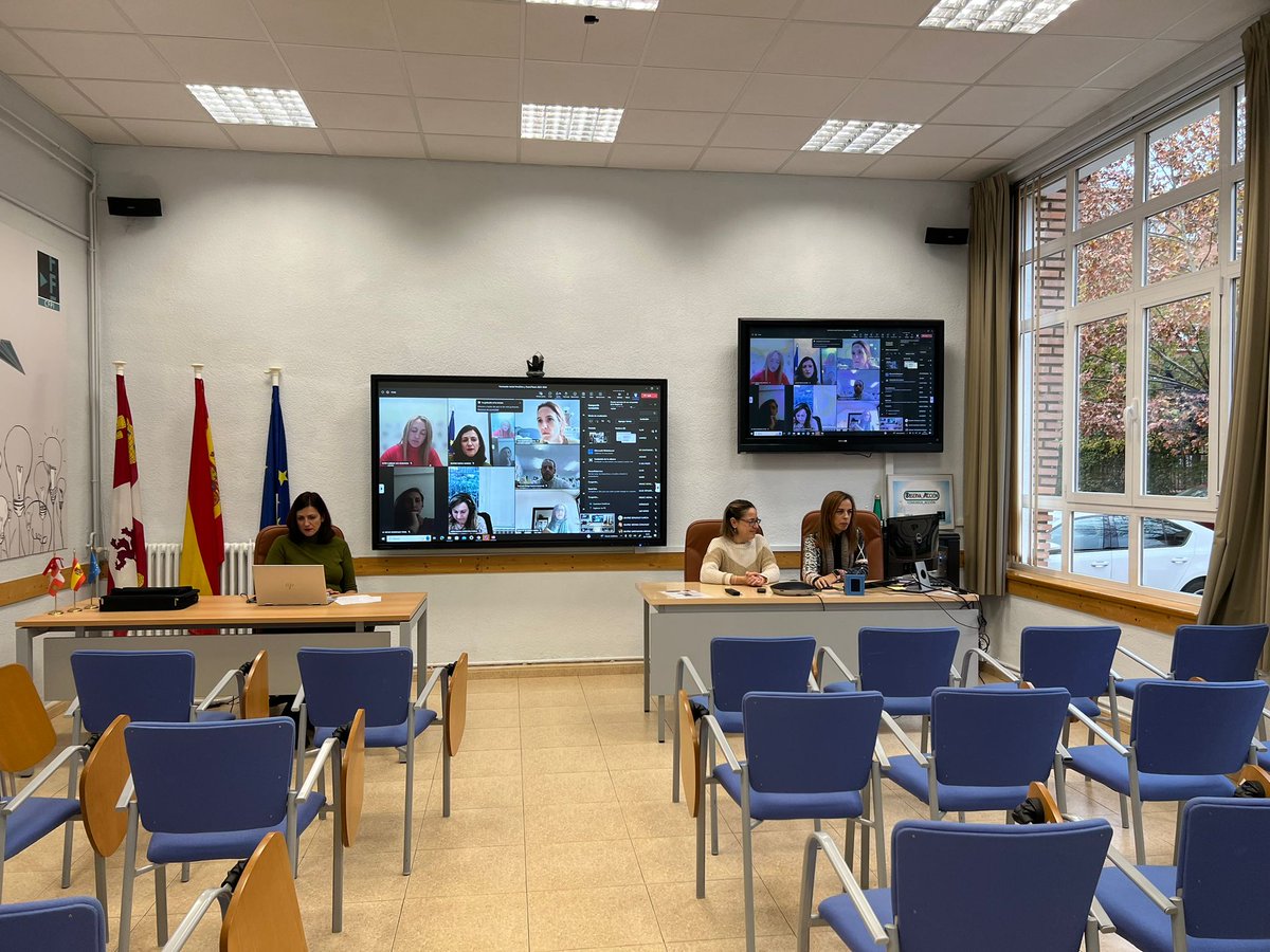 CFP IDIOMAS tweet media