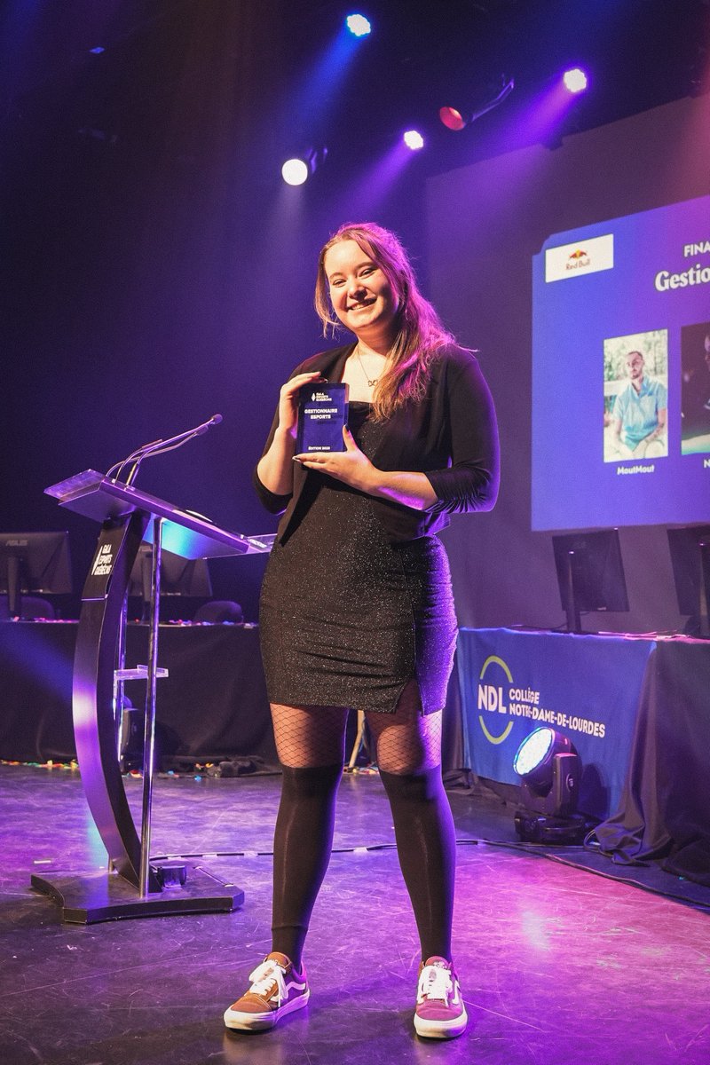 Vos gagnants du prix « Gestionnaire de l’année ». 
🏆<a href="/Nova_0222/">Nova</a>

#GEQ #GalaEsportsQuebec