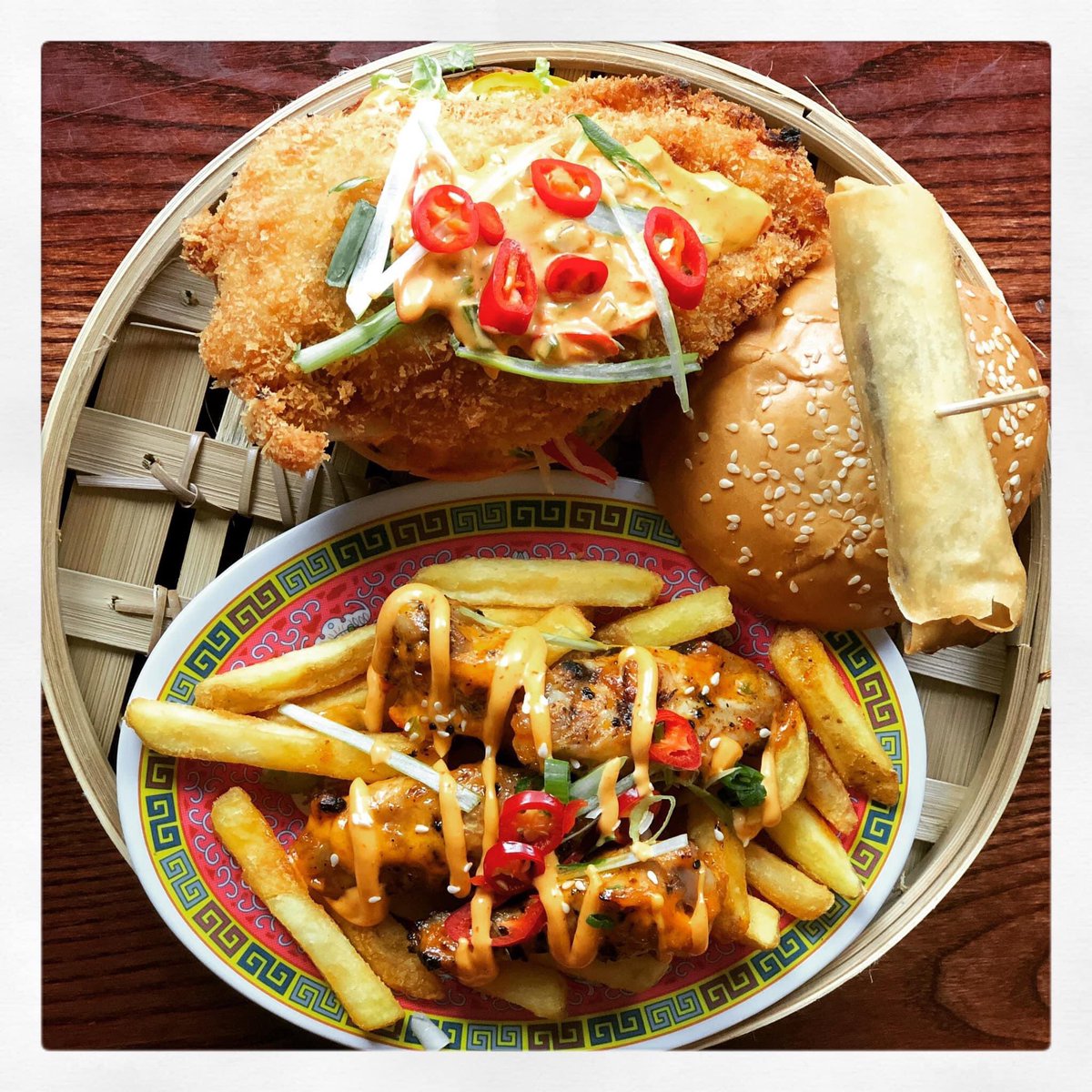 Throw back to a Chinese Inspired #ChickenBurger that we made…. Who would like to see some Chinese Burgers on as a special (with a Vegan 🌱option) as well?! Did you know that our first restaurant was a burger joint, and selling #BBQ food! 
#WowYauChow #NotYourStandardChinese