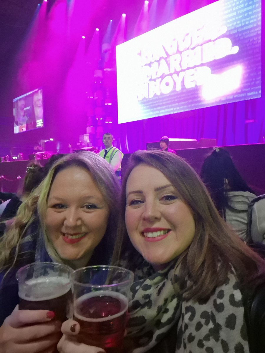 #SMAWEMBLEY we're back!!!!!! <a href="/4pmWineTimeBaby/">Chris and Rosie Ramsey</a>