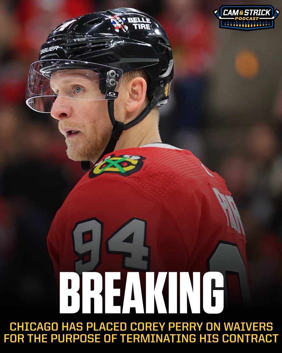 Breaking down the Blues', Blackhawks' NHL Winter Classic jerseys, image size:959x1200