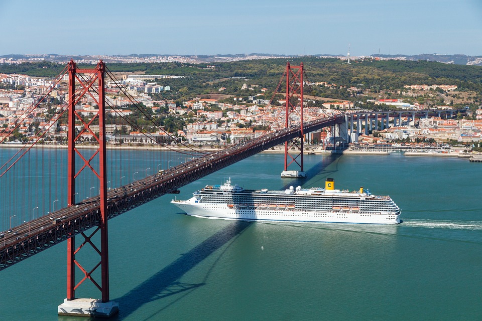 Cruise Mummy | Jenni Fielding tweet media