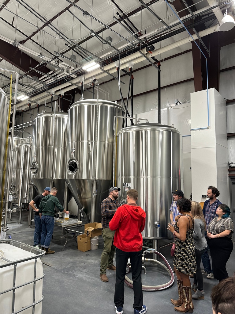 It's the most wonderful time for a (bottled) beer! 🎄 

We had a blast celebrating <a href="/meanwhilebeer/">Meanwhile Brewing Company</a>'s first ever bottled beer release with a media event featuring sips from their winter menu paired with bites from @songbirdaustin.