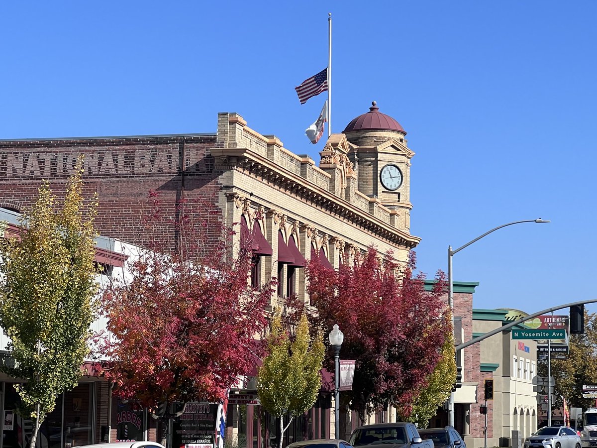 HC_SacValley's tweet photo. Today I visited Oak Valley Hospital, which serves the people of the City of Oakdale and Stanislaus County. Like hospitals in many areas, it cares for its people despite tremendous challenges facing rural health care organizations. It’s a pillar of the community. https://t.co/BtrAgyoMR1