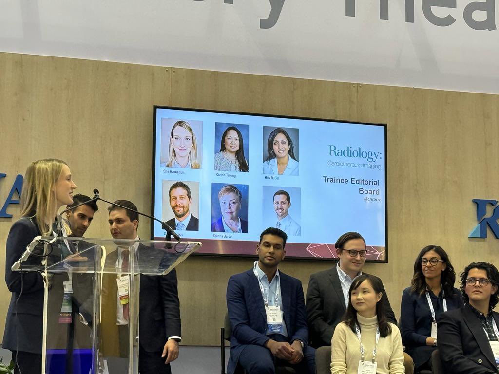 Huge congratulations to my team @RadiologyCTI Trainee Editorial Board on an incredible event at RSNA 2023! Exploring the world of Radiology Cardiothoracic Imaging is a fantastic journey with the input of such talented and kind colleagues!! #RSNA2023