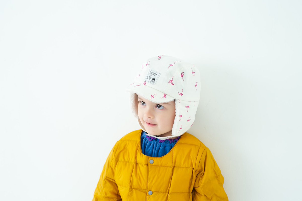 Ha10_japan's tweet image. ▪︎PILOT CAP / フラミンゴ
*
寒さが本格的になってきた先週から、オンラインストア・取扱店でも冬もの商品がよく動くようになってきました。
特にこのパイロットキャップのフラミンゴは人気。

ha10.shop

#pilotcap #winterhat #kidshat #ha10 #パイロットキャップ #冬コーデ