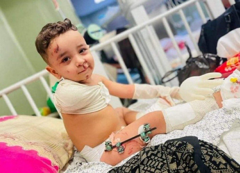 🤡🇮🇱 “ISRAEL is doing all it can to prevent civilian casualties.” - Elon Musk #ElonGoToGaza