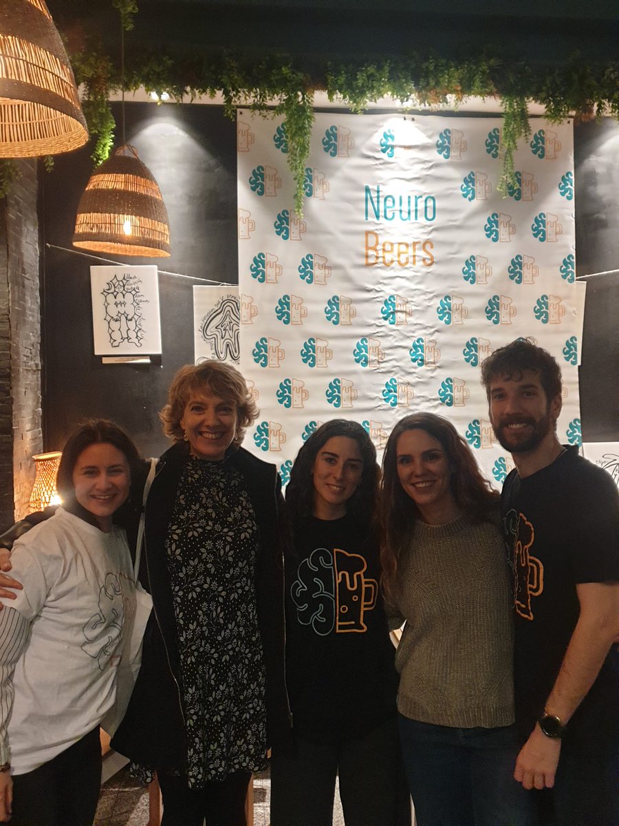 NeurobeersMad's tweet photo. 🌟 Estamos muy emocionados por el éxito de anoche y ansiosos por que lleguen los eventos del próximo año. ¡Gracias por ser parte de la familia de NeuroBeers! 🌐😊 #CerebrosCuriosos #DivulgaciónCientífica https://t.co/rqoLEb4v4g