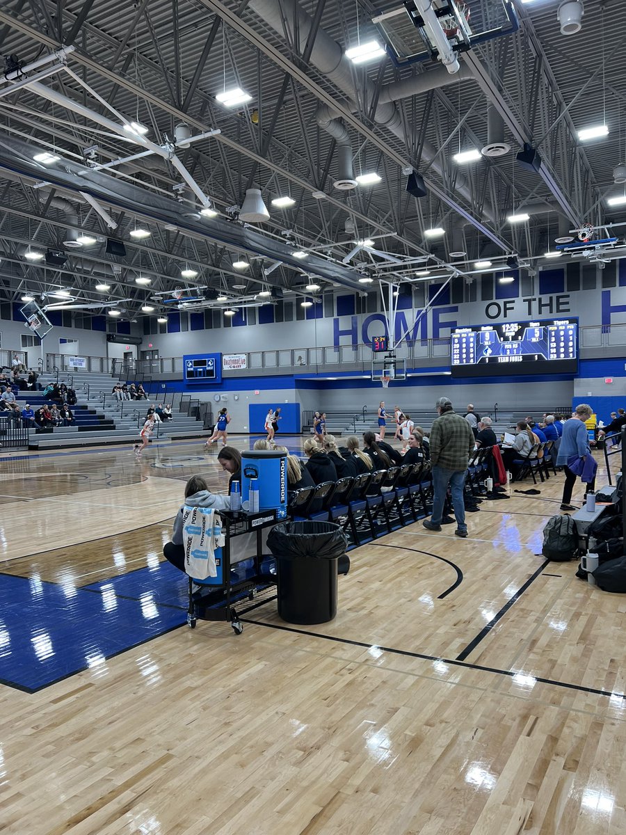 Owatonna Girls Basketball Boosters (@owagirlsbball) on Twitter photo We are underway at the Brand New Owatonna Federated Gym! 9th grade beat the Farmington Tigers and now JV is playing! Varsity starts at 7:30pm. #GameDay <a href="/owatonnagbb/">owatonnagbb</a> S/O to K. Skala on 1st bucket in the New Gym โน๏ธโโ๏ธโน๏ธโโ๏ธ We are underway at the Brand New Owatonna Federated Gym! 9th grade beat the Farmington Tigers and now JV is playing! Varsity starts at 7:30pm. #GameDay <a href="/owatonnagbb/">owatonnagbb</a> S/O to K. Skala on 1st bucket in the New Gym โน๏ธโโ๏ธโน๏ธโโ๏ธ