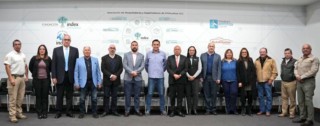 fgymexico's tweet photo. En el estado de #Chihuahua, en encuentro de trabajo entre organismos empresariales, @agendamigrante y el @INAMI_mx, impulsamos una coordinación efectiva para avanzar conjuntamente hacia soluciones integrales de los flujos migratorios que transitan en este estado. https://t.co/ZpAV7DbxOi
