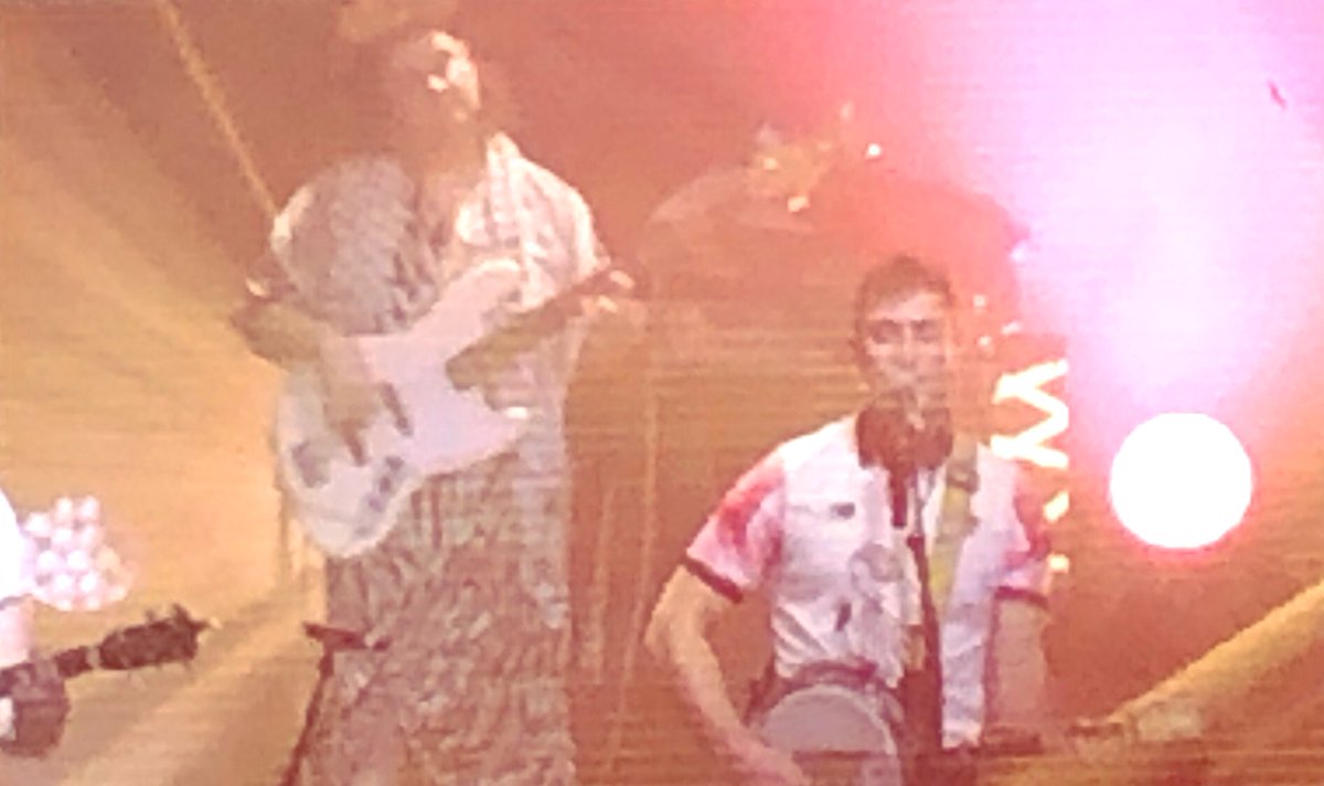 daveGildedALM's tweet image. “If you don’t stand for anything you’ll fall for everything” - Charles Hendy @marywallopers 

❤️&amp;amp;🚑🚑⛑️for Gaza.

Wonderful night at @3ArenaDublin at #GigForGaza with @DamoDempsey @marywallopers @LankumDublin @lisaoneillmusic playing perfectly pitched sets.