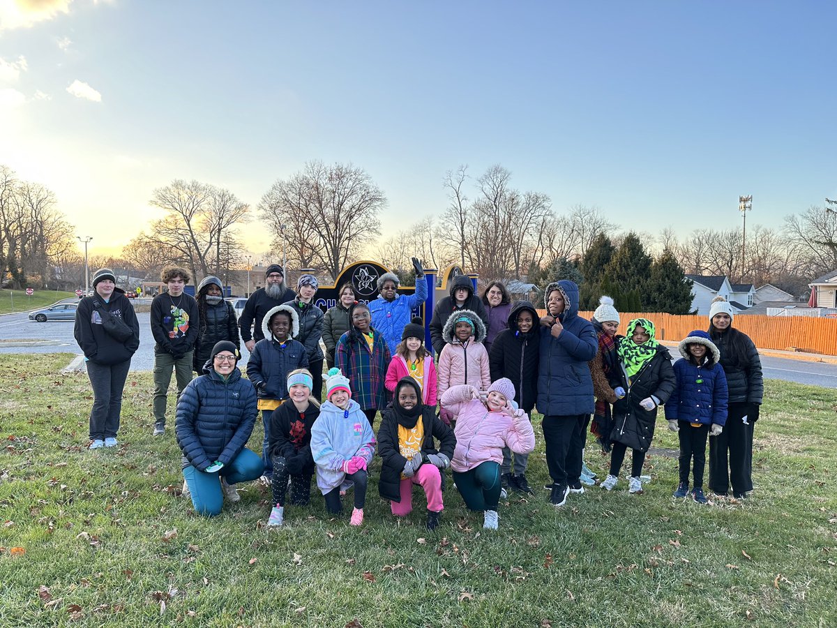 MrsRothCS's tweet photo. So proud of our @ChatsworthSch Girls on the Run Club! Today our girls completed their practice 5k in preparation for their upcoming race! 🏃🏾‍♀️♥️🫶🏽 @fritzarama @martachaney @JJohnsonTCS https://t.co/MIzLEr1h0o