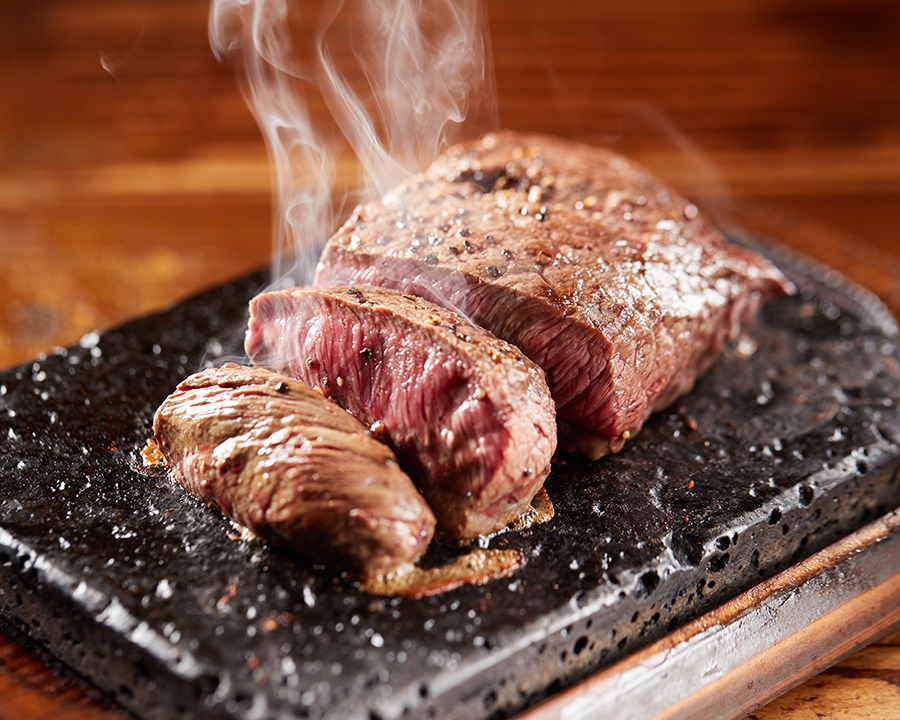 yapparisteak's tweet image. #大事な事なので5回言います  

今日はいいニクの日🥩
今日はいいニクの日🥩
今日はいいニクの日🥩
今日はいいニクの日🥩
今日はいいニクの日🥩

やっぱりステーキにいいニク🥩食べに来てください🥩

LINE友達と友達登録してくれた方に
やっぱりステーキ50gプレゼント
🥩🥩🥩🥩🥩🥩🥩🥩🥩🥩🥩🥩🥩🥩