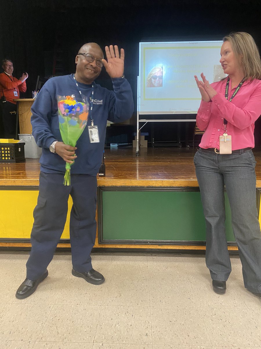 Queens Lake MS tweet media