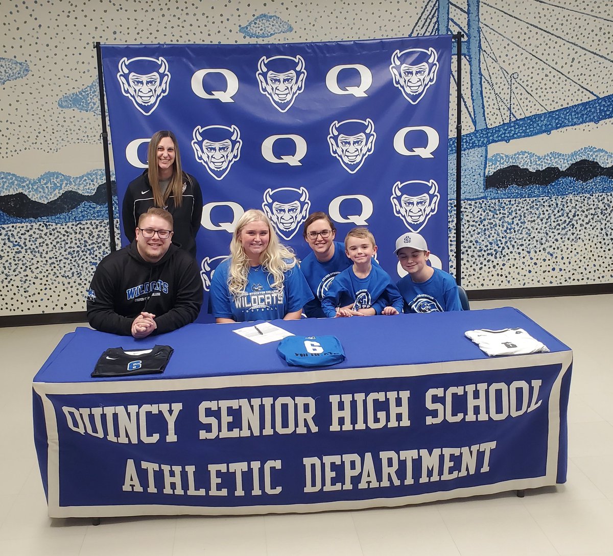 Congratulations to Maddi Cramsey on signing her NLI to attend and play Volleyball for Culver Stockton College next year!  QHS is proud of you, Maddi!